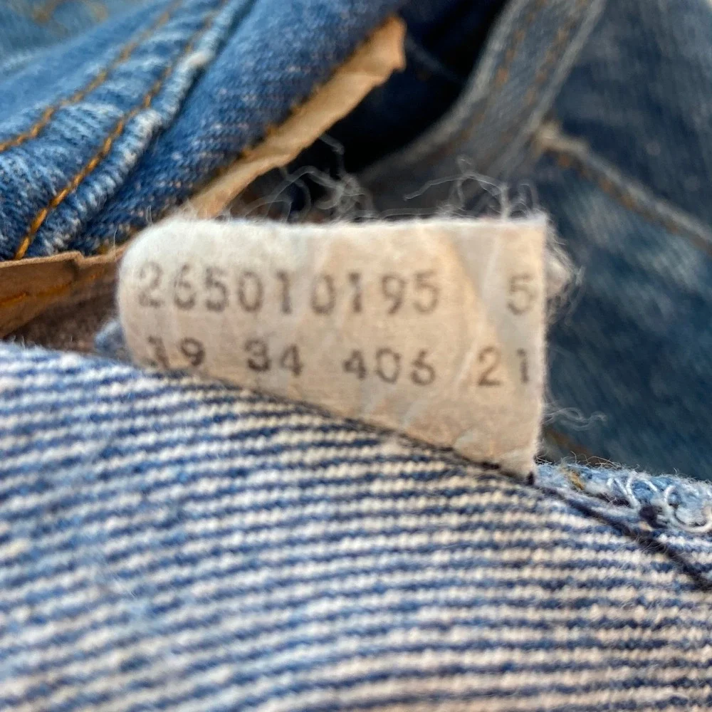 VTG 80s Levis‎ Red Tab 26501 Blue Denim Buttonfly High Rise Jeans Womens 25